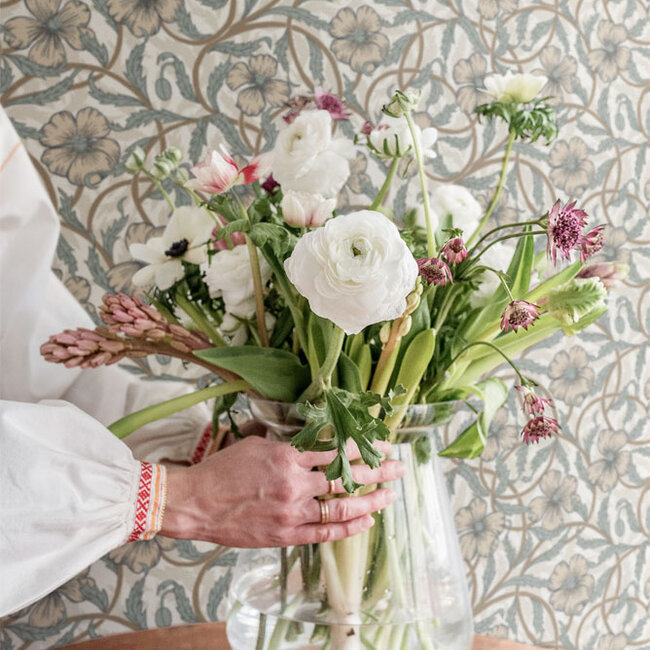 Dutch Wallcoverings Dutch Wallcoverings - FC Lyckebo- Poppy White - Vliesbehang - 10m x 53cm - 28025