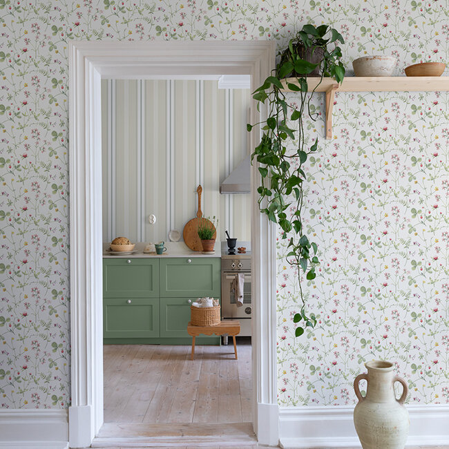 Dutch Wallcoverings Dutch Wallcoverings - FC Langenas- Julia Green - Vliesbehang - 10m x 53cm - 27010