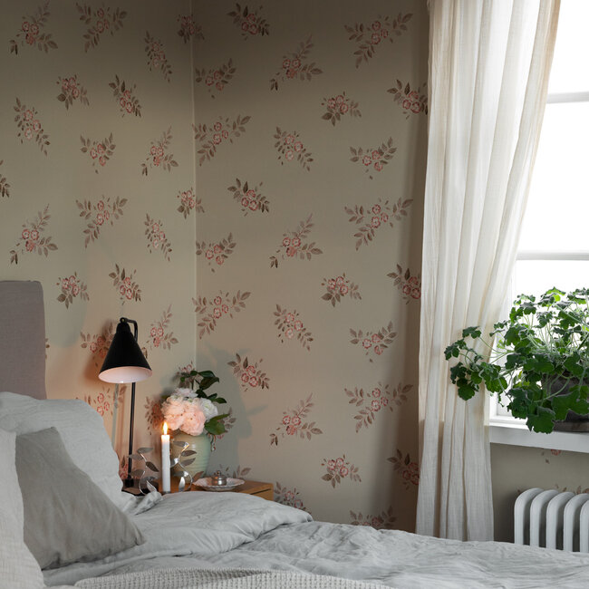 Dutch Wallcoverings Dutch Wallcoverings - FC Rosenlycka- Rosehip Green - Vliesbehang - 10m x 53cm - 43113