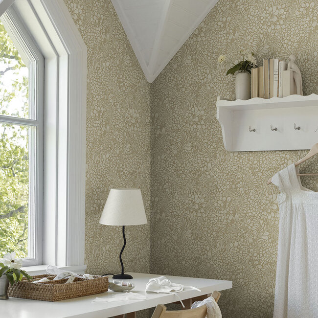 Dutch Wallcoverings Dutch Wallcoverings - FC Saltviken- Siv Brown - Vliesbehang - 10m x 53cm - 48002