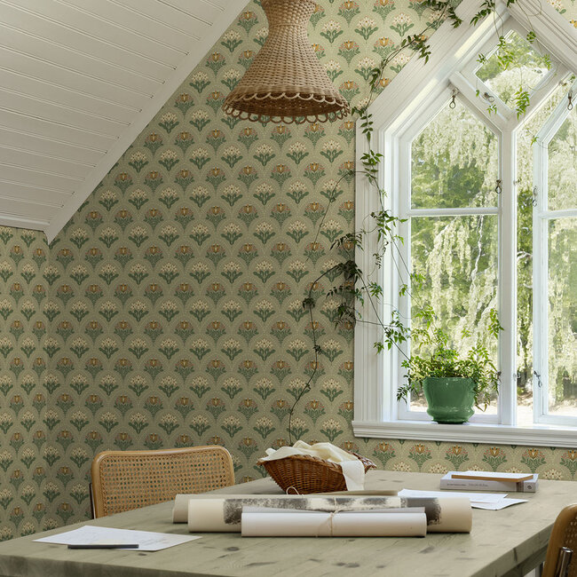 Dutch Wallcoverings Dutch Wallcoverings - FC Saltviken- Maj Green/Orange - Vliesbehang - 10m x 53cm - 48017