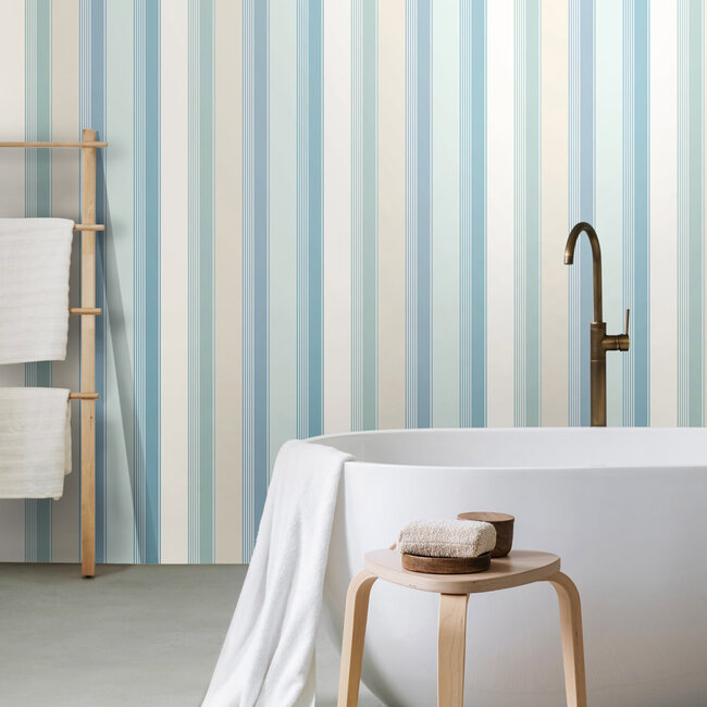 Dutch Wallcoverings Dutch Wallcoverings - FC Laid Bare- Multi Stripe Wild Water - Vliesbehang - 10m x 50cm - LBK50161W