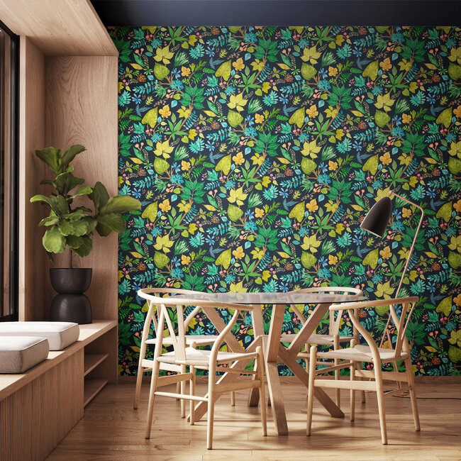 Dutch Wallcoverings Dutch Wallcoverings - FC Riches of Nature- Lush Leaves Midnight Garden - Vliesbehang - 10m x 50cm - RON50118W