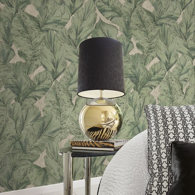 Dutch Wallcoverings Dutch Wallcoverings - FC Roberto Cavalli 9- bladeren grn/bei - Vliesbehang - 10m x 106cm - 21077