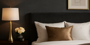 Zwart behang stijlvol toegepast: elegant zonder zwaar te worden