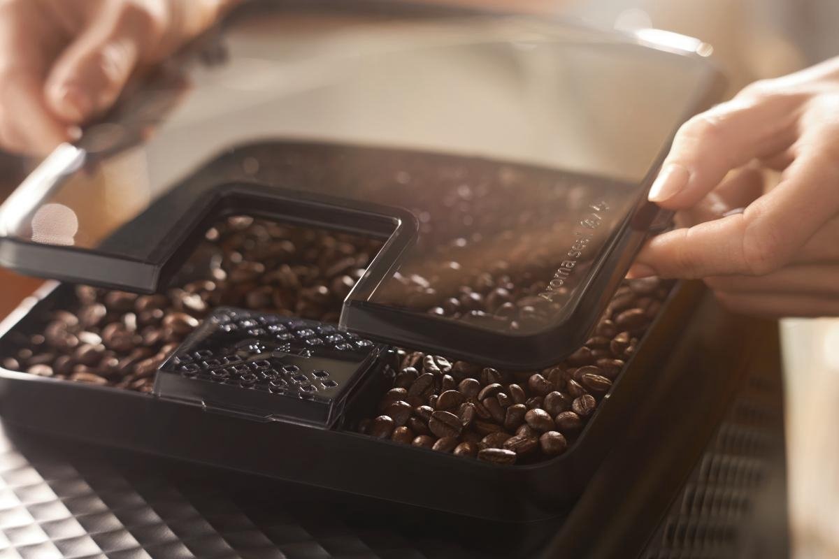 Philips Series 2200 EP2224/10 Espressomachine