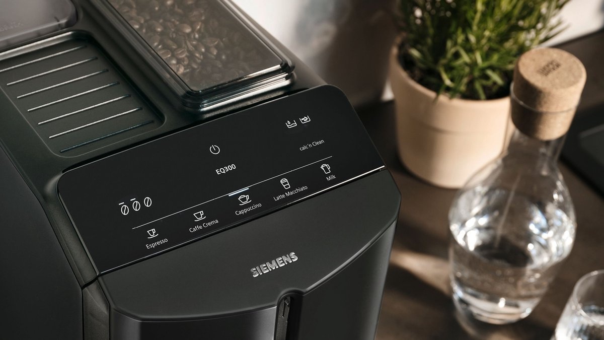 Siemens EQ300 TF301E09 Piano Black - Koffiemachine