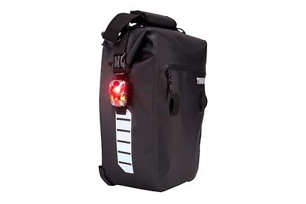 Thule Shield fietstas 22L zwart