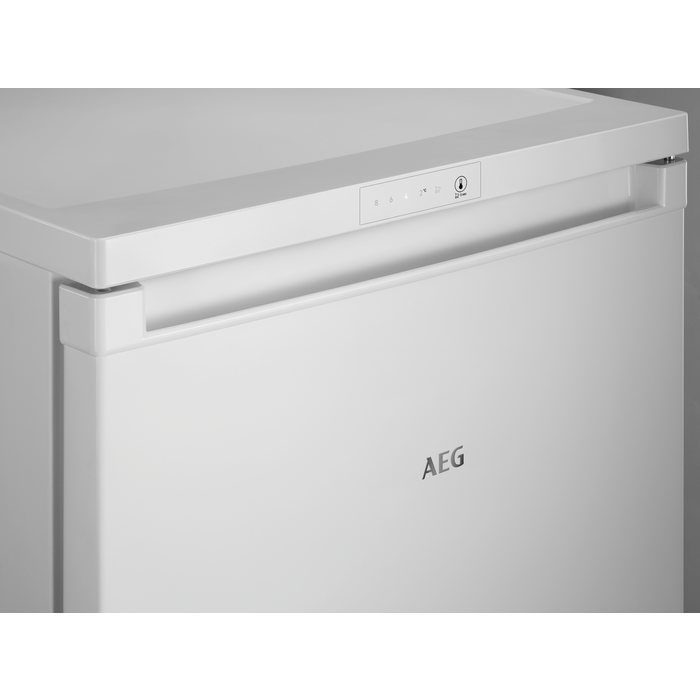 AEG RTB414D2AW tafelmodel koelkast 84.5 cm.