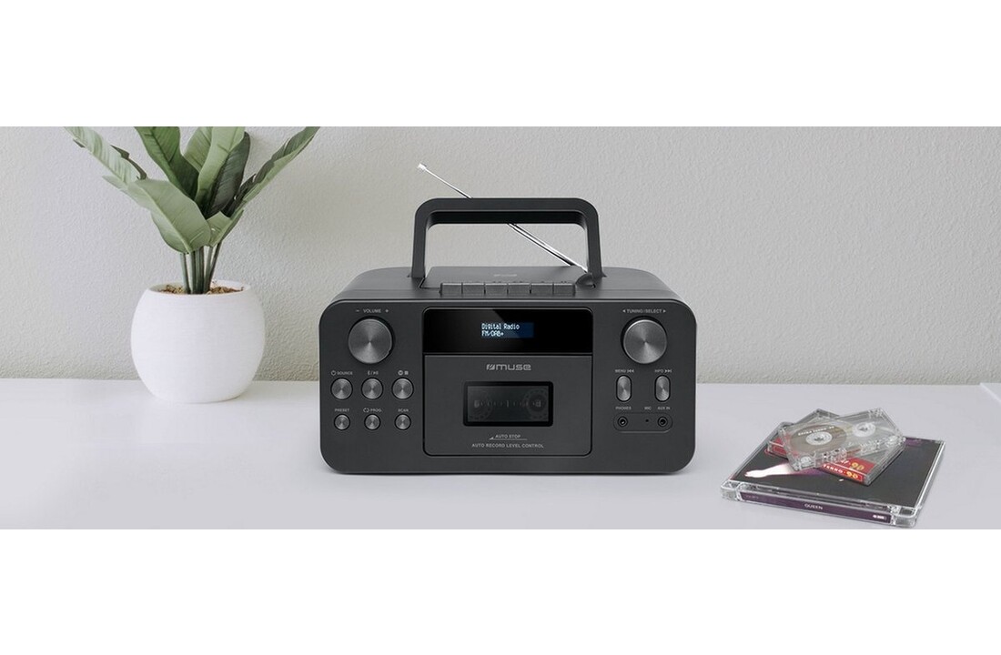 Muse M-182 DB - Radio