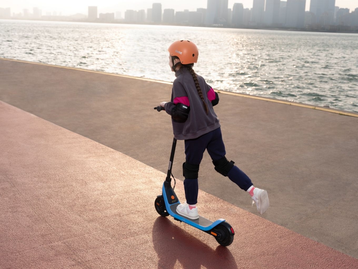 SEGWAY-NINEBOT Kickscooter C2 Lite