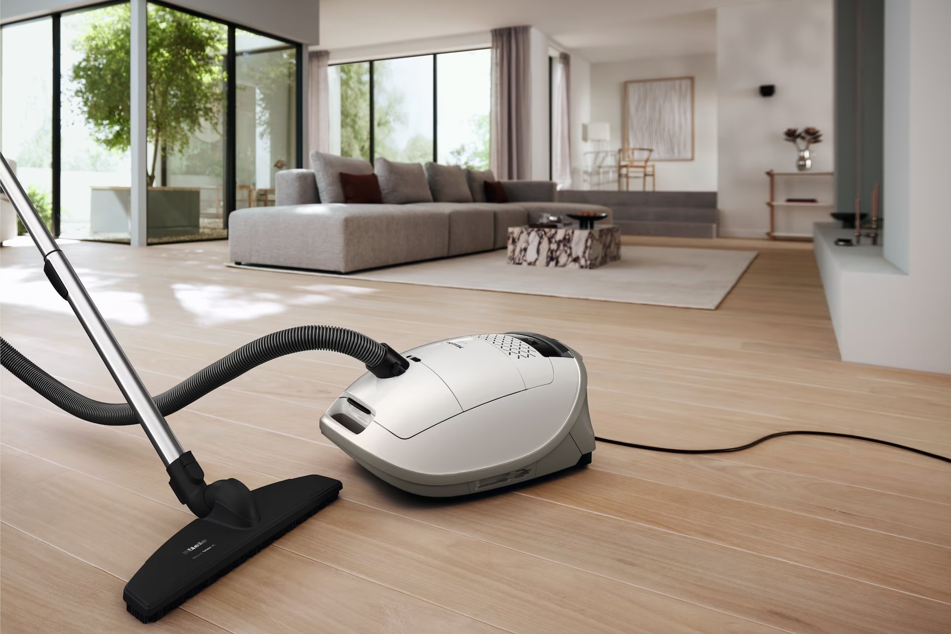 Miele Guard M1 Parquet XL Briljantwit - Stofzuiger met zak.