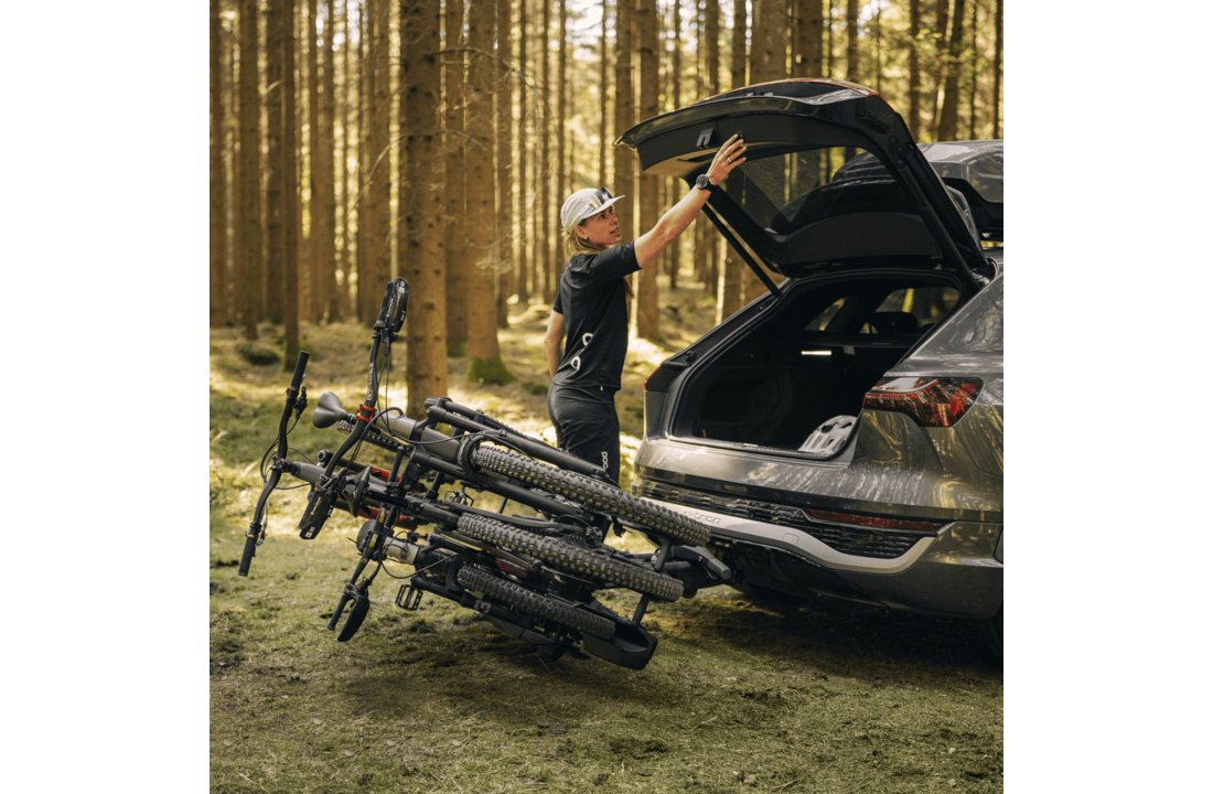Thule EasyFold 3 platformfietsendrager voor 2 fietsen.