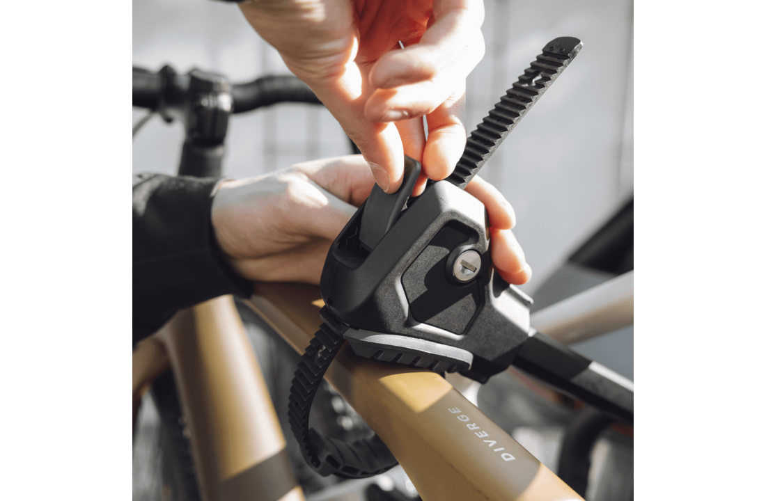Thule EasyFold 3 platformfietsendrager voor 2 fietsen.