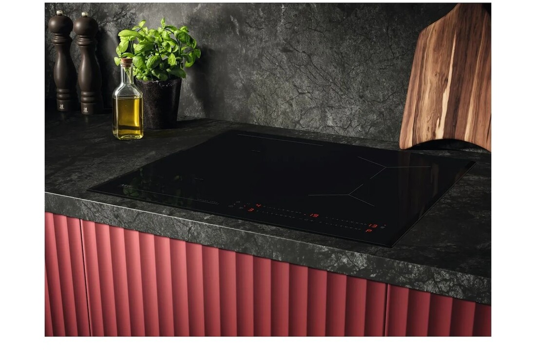 AEG TO64IB0BFB - Inductiekookplaat