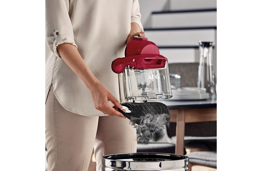 AEG LX7-2-CR-A X Power Animal Edition - Stofzuiger met zak