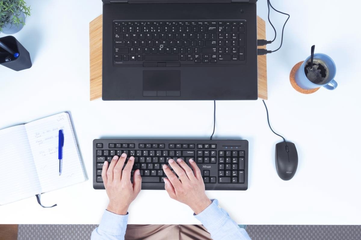 Trust 23880 Primo Zwart - Toetsenbord