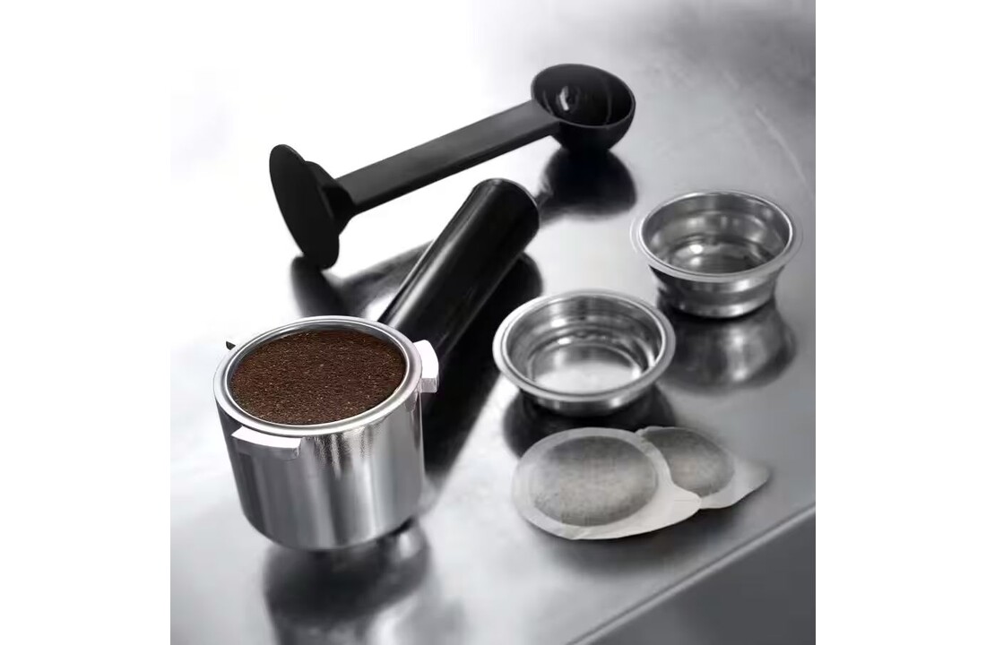De'Longhi Dedica Style EC 685.R - Pistonmachine