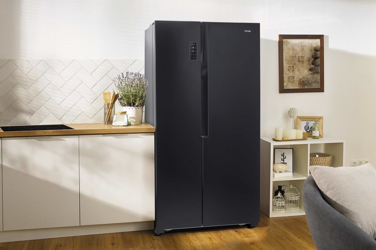 ETNA AKV578ZWA - Amerikaanse koelkast