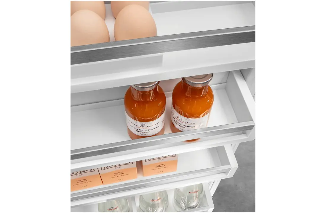 Liebherr CNc 5724-22 - Koel-vriescombinatie.