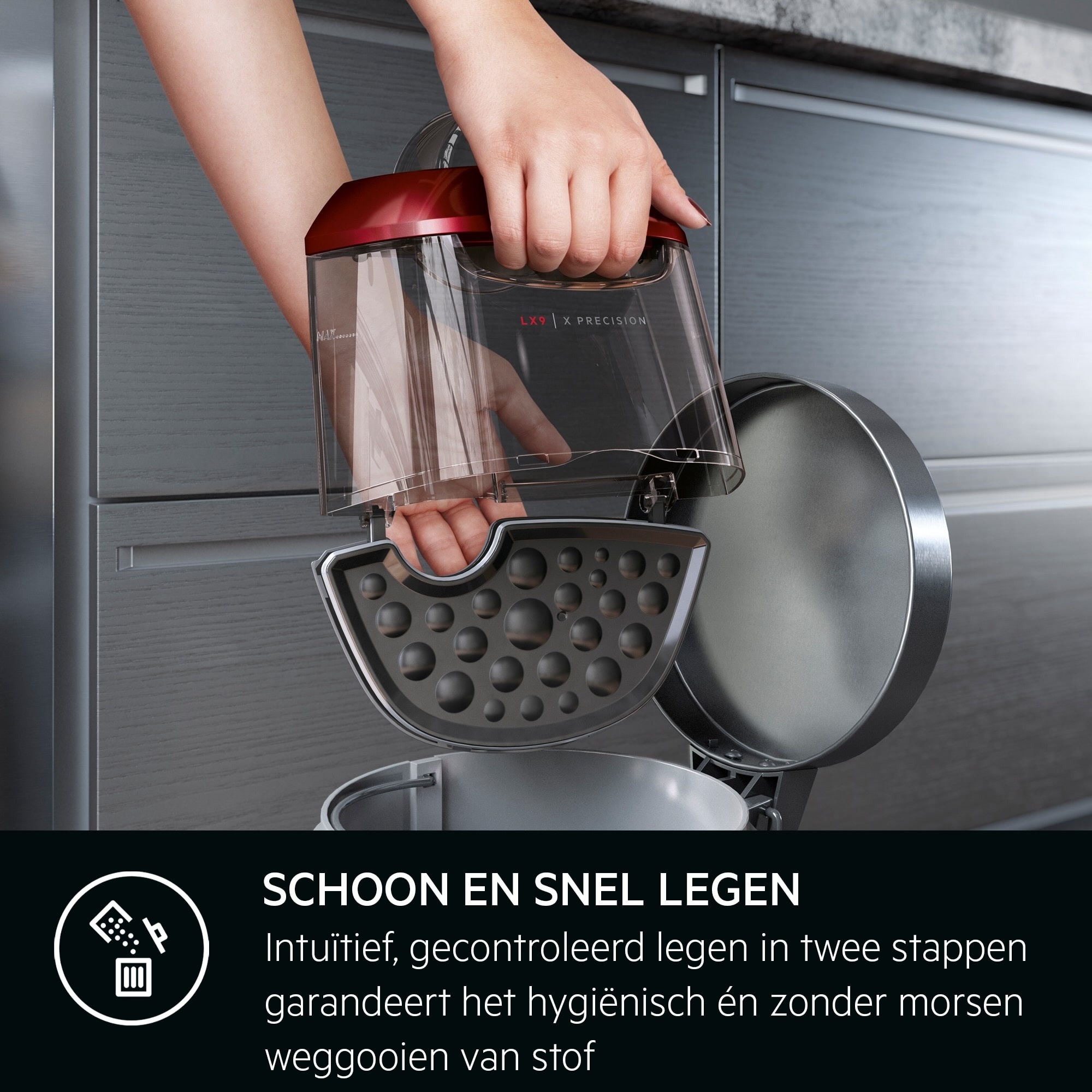 AEG LX9-3-CR - Stofzuiger zonder zak.