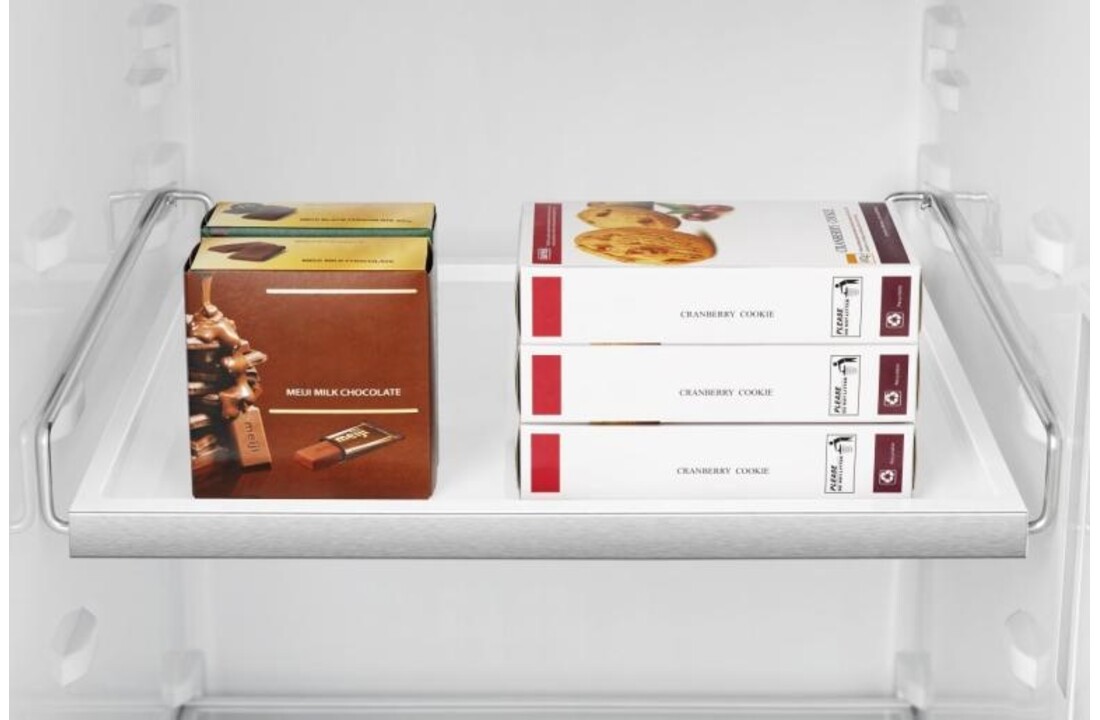 Hisense RS818N4IFD - vrijstaande side-by-side koelkast.