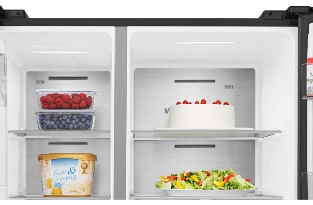 Hisense RS818N4IFD - vrijstaande side-by-side koelkast.