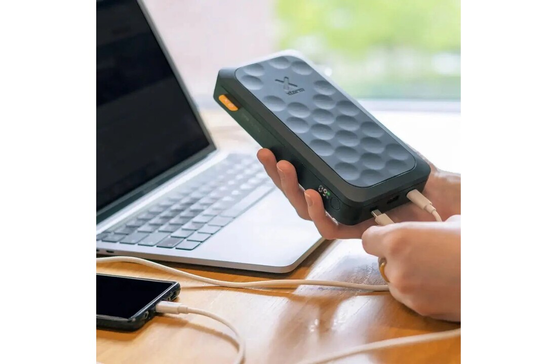 Xtorm Fuel Series 5 FS5451 45.000 mAh Midnight Black - Powerbank