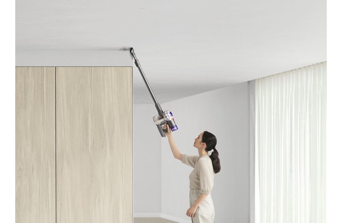Dyson V8 Advanced - Steelstofzuiger