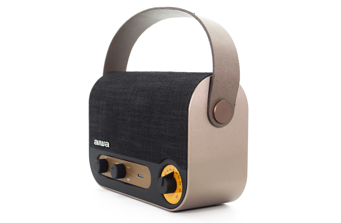 Aiwa RBTU-600 - Radio