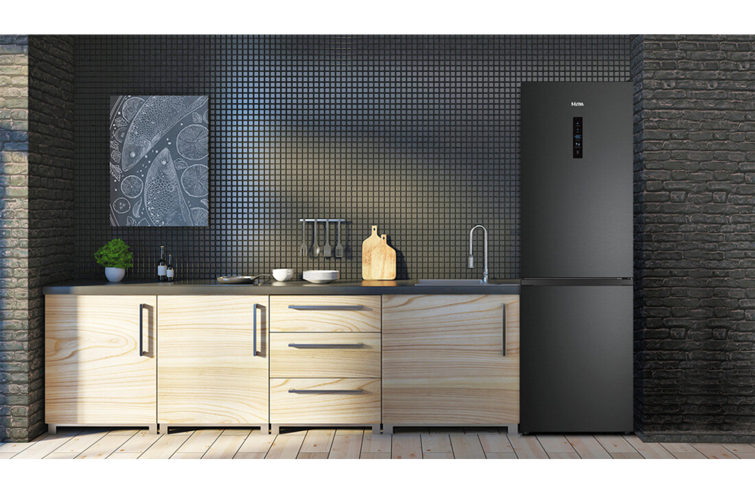 ETNA KCV385NZWA - Koel-vriescombinatie zwart.