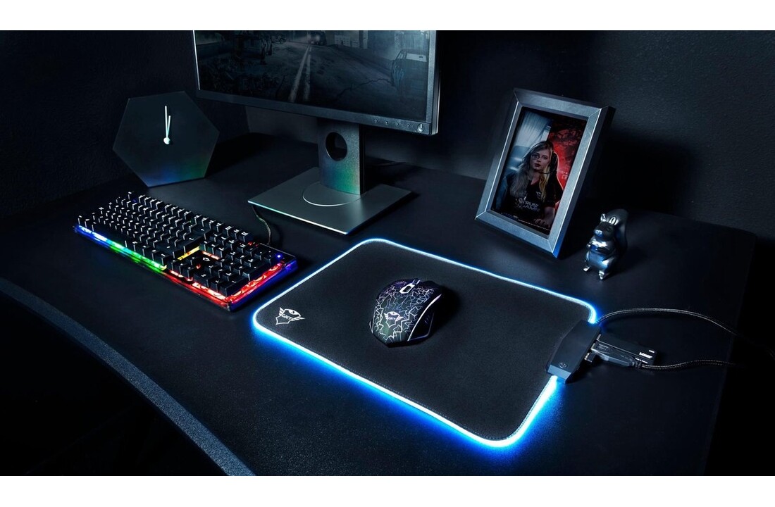 Trust GXT 765 Glide-Flex RGB - Muismat