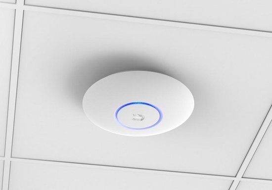 Ubiquiti UniFi Access Point (UAP-AC-LR) - Access point