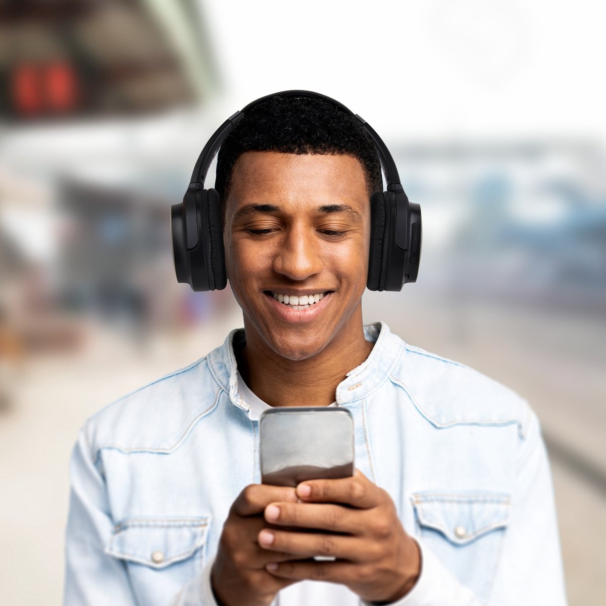 Denver BTN-210B - Draadloze koptelefoon