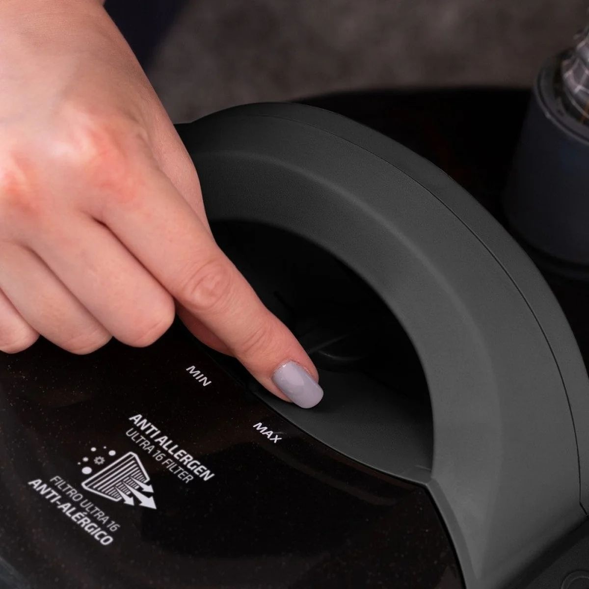 Ufesa AC3090 Antek - Stofzuiger met zak