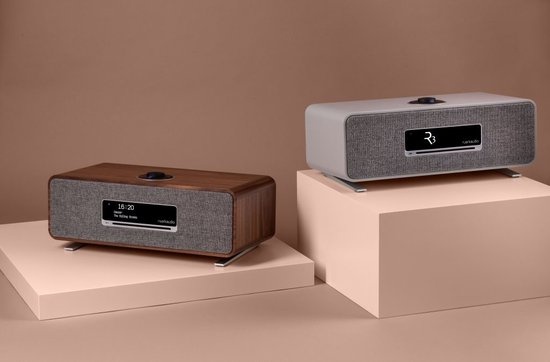 Ruark R3S Walnut – Compacte alles-in-één muzieksysteem met luxe walnoot afwerking