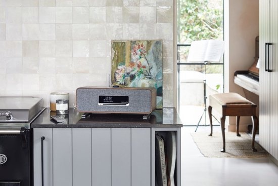 Ruark R3S Walnut – Compacte alles-in-één muzieksysteem met luxe walnoot afwerking