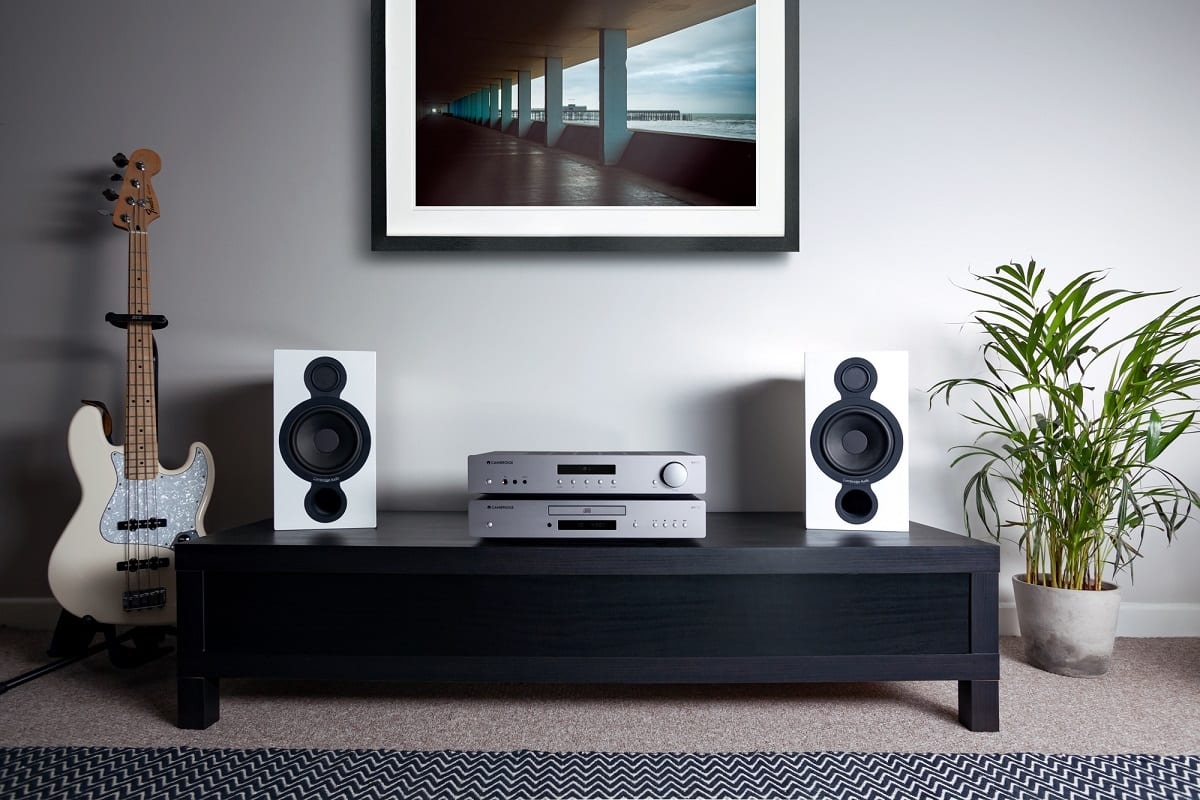 Cambridge Stereo geïntegreerde versterker met Phono aansluiting