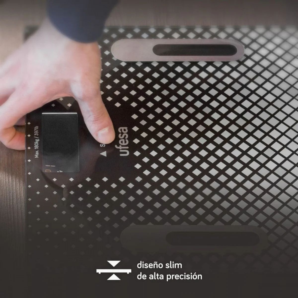 Ufesa BE1855 - Personenweegschaal