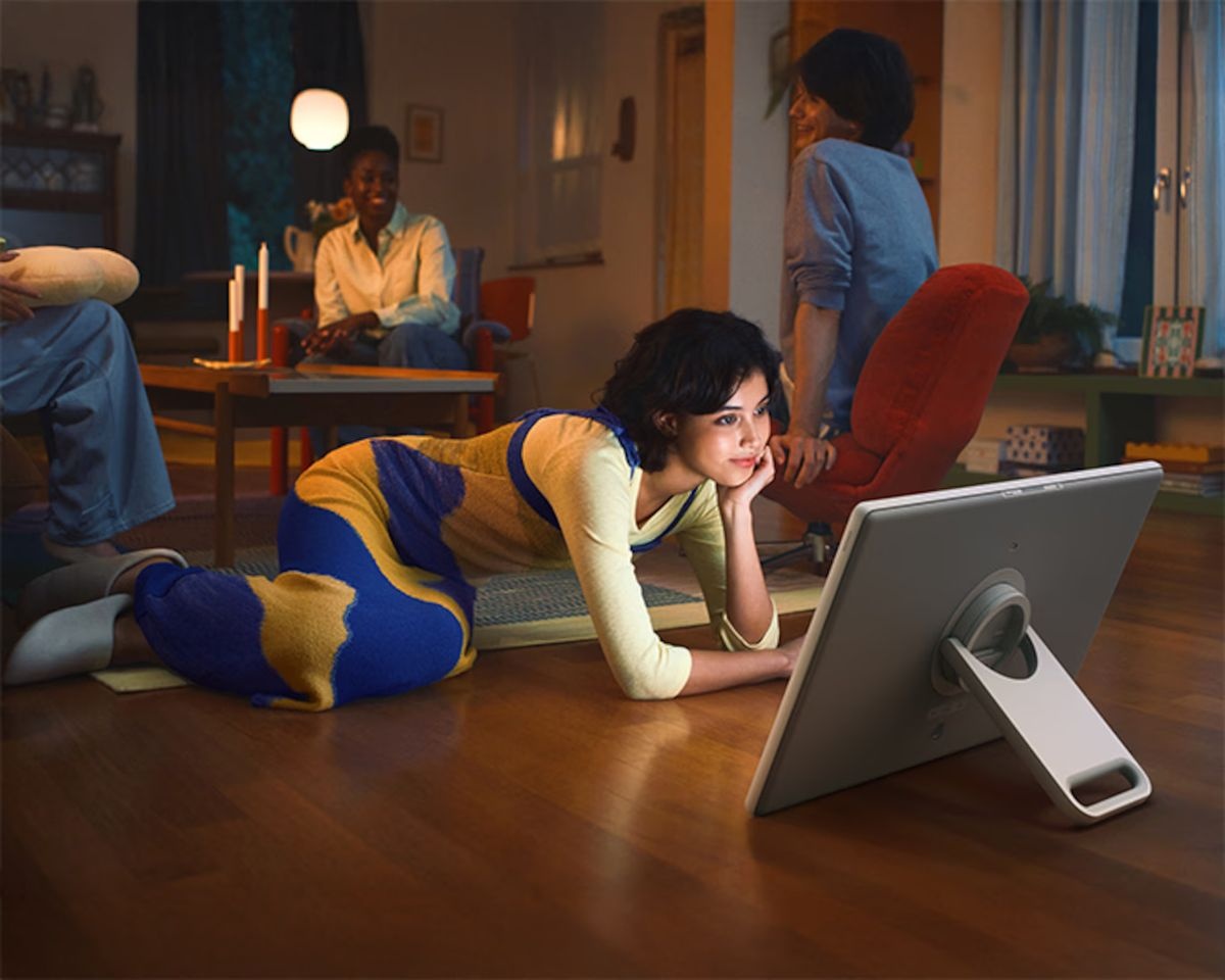 Samsung The Movingstyle 27LSM7F (2025) - LED TV
