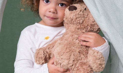 Muggen voorkomen bij kinderen op camping of camper