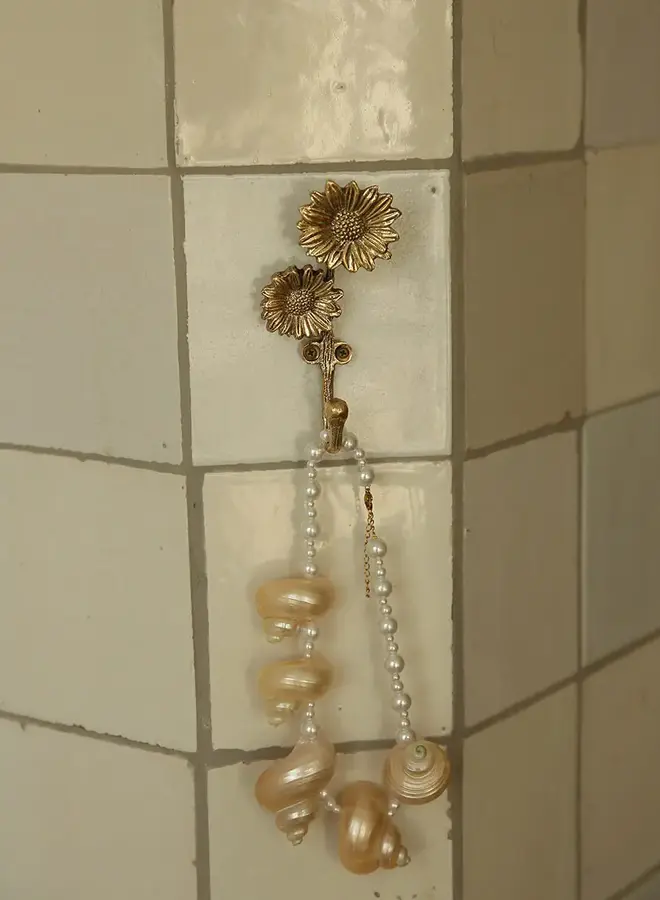 Breezy Madelief Dubbele Haak