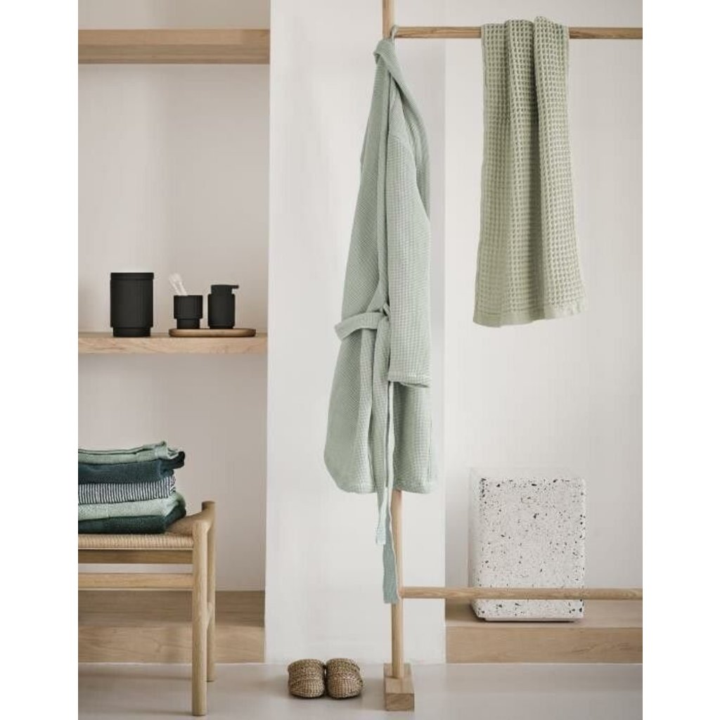 Mova Bath Towel Light Green (L) 70 x 140 cm