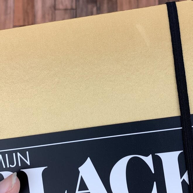 Mijn Black Journal | Gold velvet