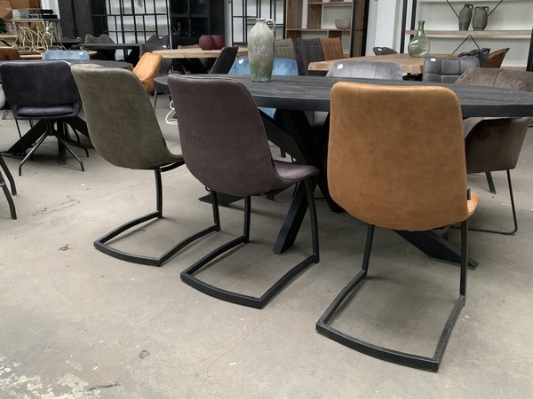 Eetkamerstoel Blake in 3 kleuren leverbaar Eetkamerstoel Blake in 3 kleuren leverbaar