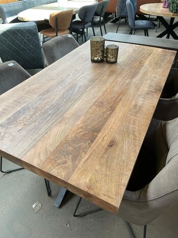 Eettafel Recht model 140 t/m 180cm Eettafel Recht model 140 t/m 180cm