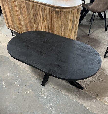 Salontafel Deens ovaal mangohout zwart matrix