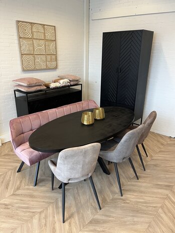 Eettafel Preto ovaal 160 t/m 220 cm zwart mangohout