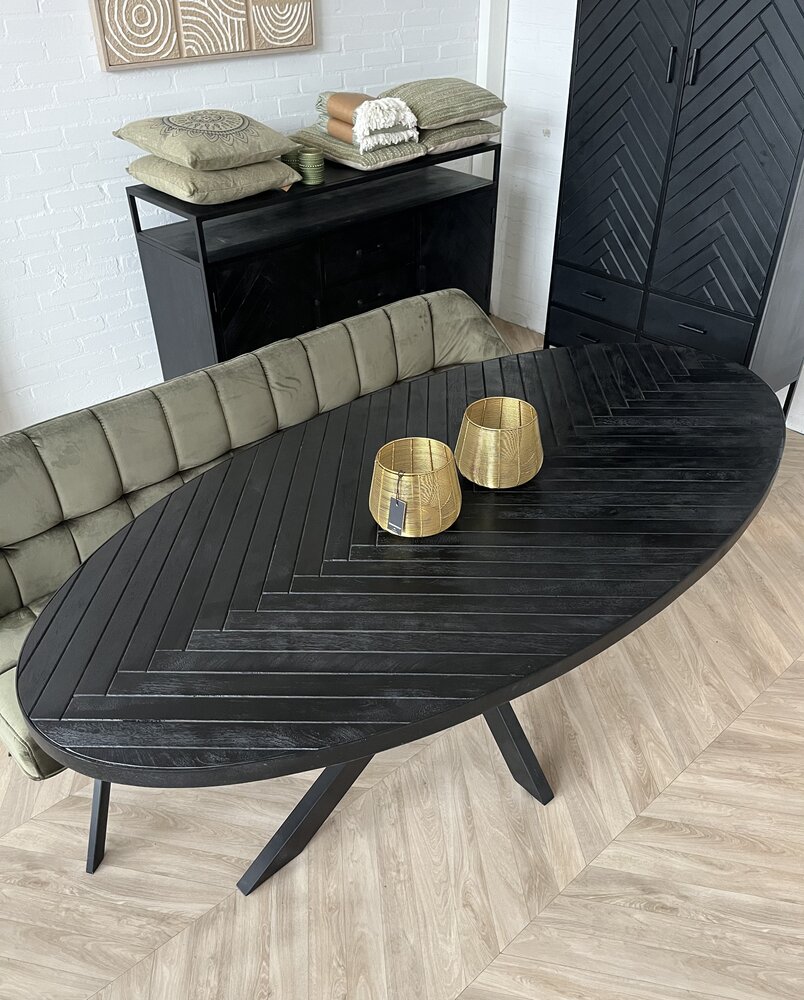 Ovale eettafel visgraat zwart mangohout
