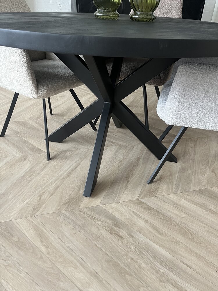 Eettafel Preto rond zwart Mangohout 110/120/130 cm Eettafel Preto rond zwart Mangohout 110/120/130 cm